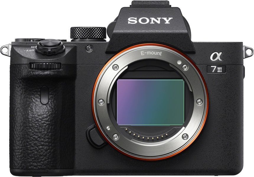 Sony Alpha A7 III kit (28-70mm) OSS II (ILCE7M3MB) F2073 фото