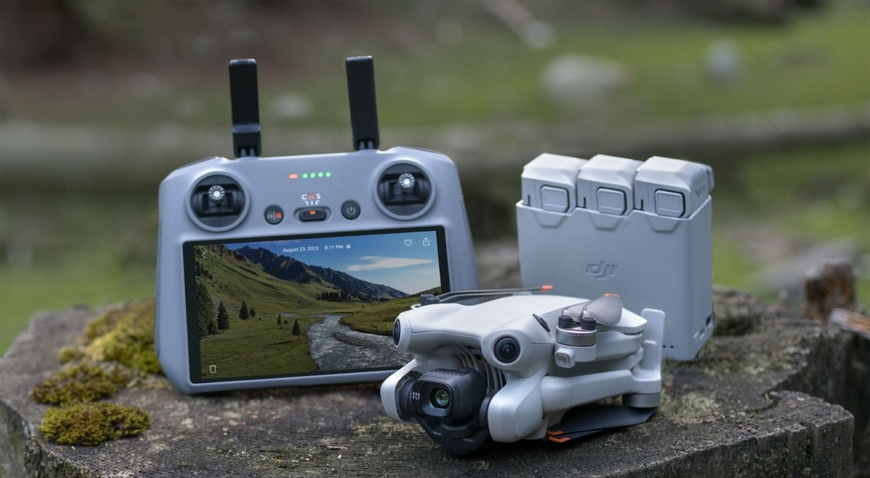 Квадрокоптер DJI Mini 4 Pro Fly More Combo DJI RC 2 (CP.MA.00000735.01) D1051 фото