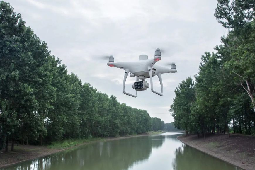 DJI Phantom 4 Multispectral (CP.AG.00000207.01) VT2100 фото