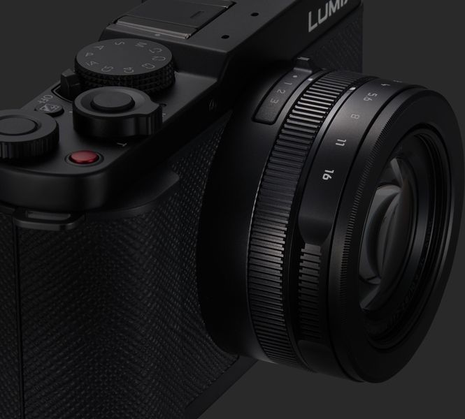 Panasonic Lumix L10 Black (DC-L10E-K) F2050 фото