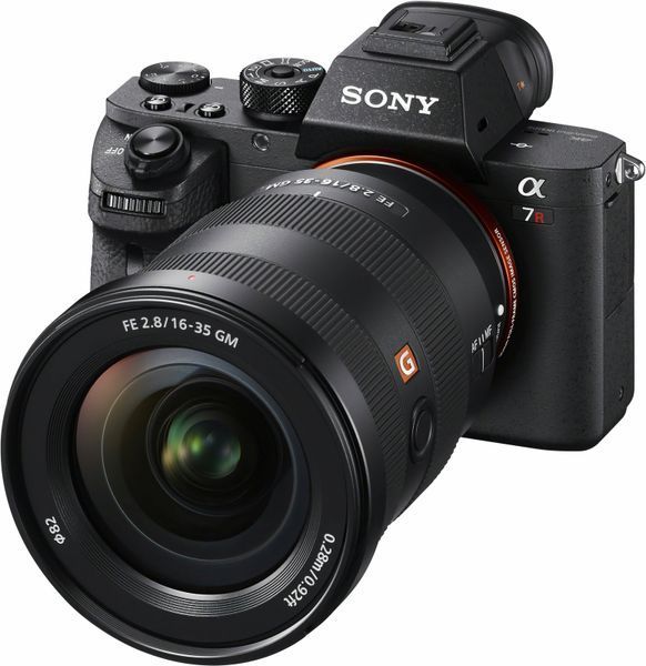 Sony SEL1635GM 16-35mm f/2,8 GM F2221 фото
